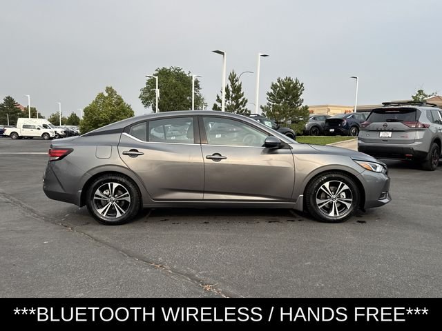 Used 2021 Gray Nissan SV image 3