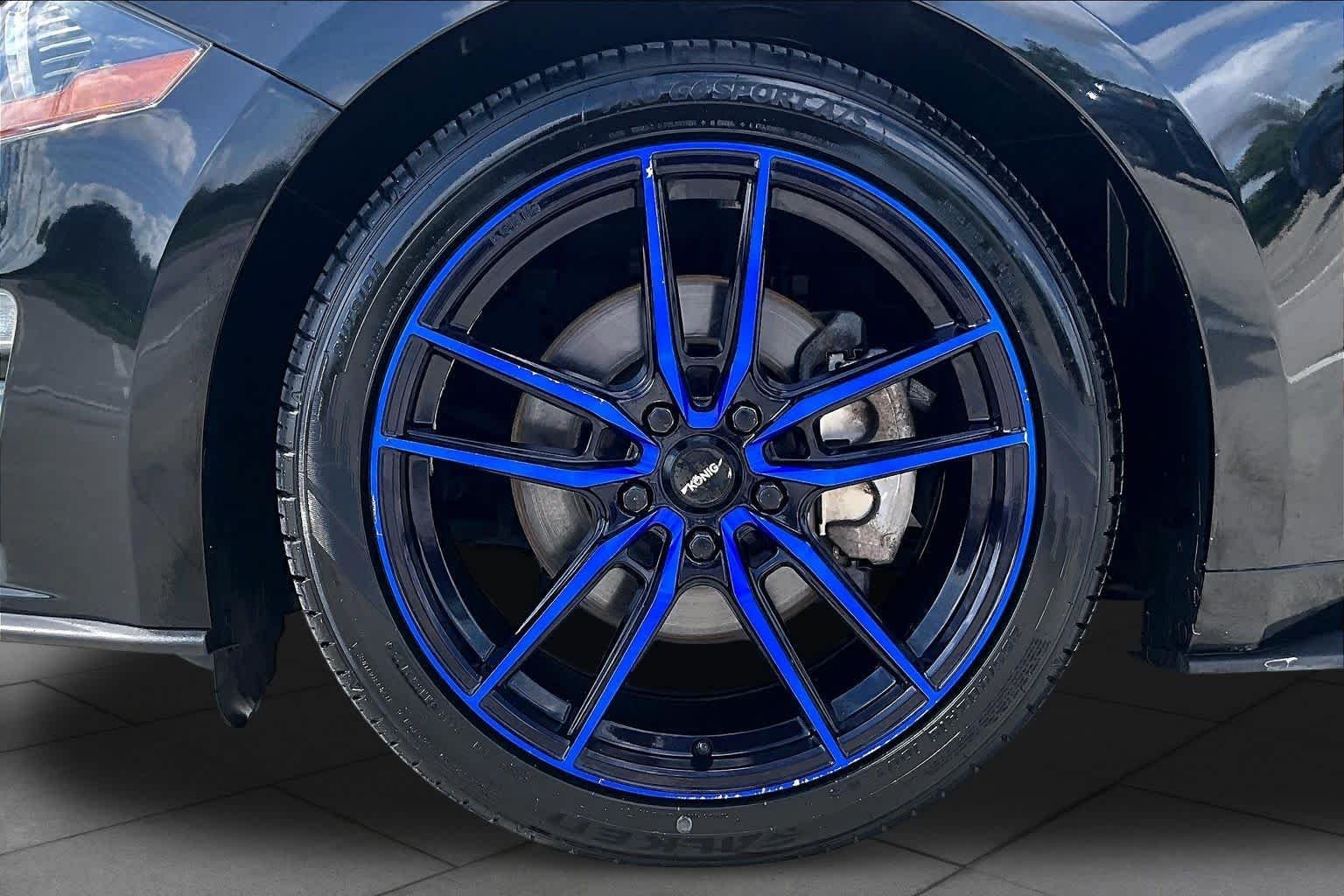 Used 2019 Shadow Black Ford EcoBoost Premium image 10