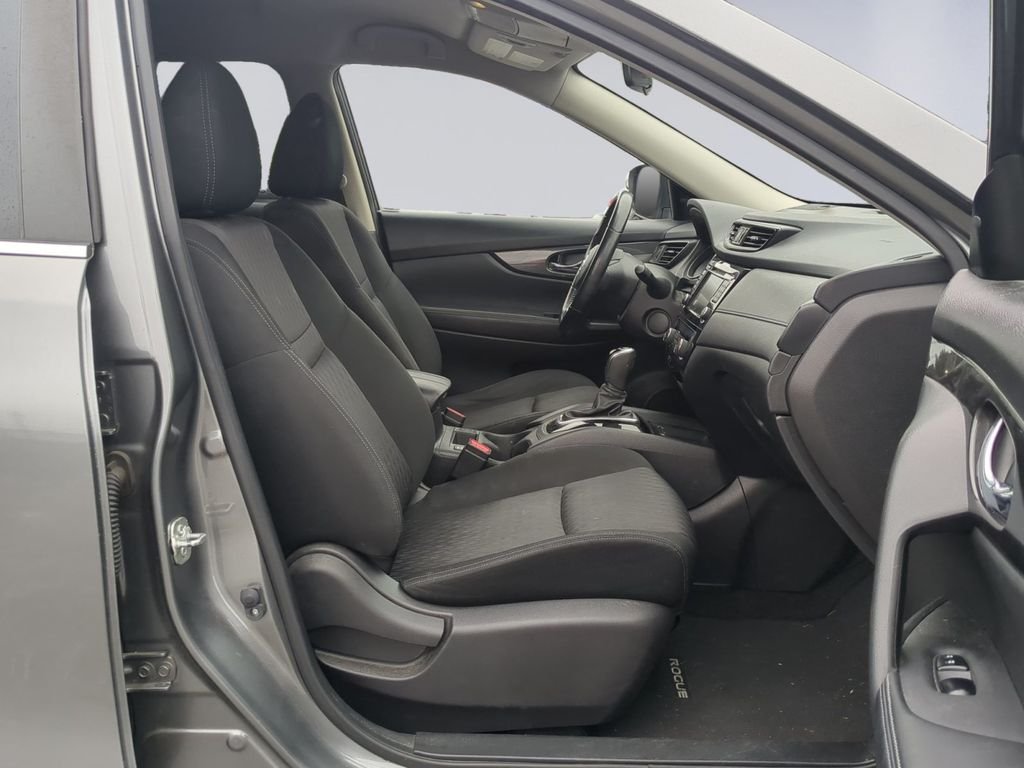 Used 2020 Gun Metallic Nissan SV image 19