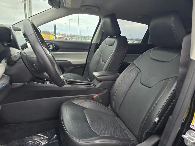 Used 2022 Black Jeep Limited image 18