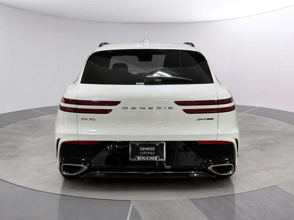 2026 GENESIS GV70 Sport Advanced - Photo 4