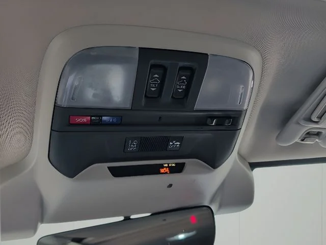 Used 2020 Red Subaru Premium image 30