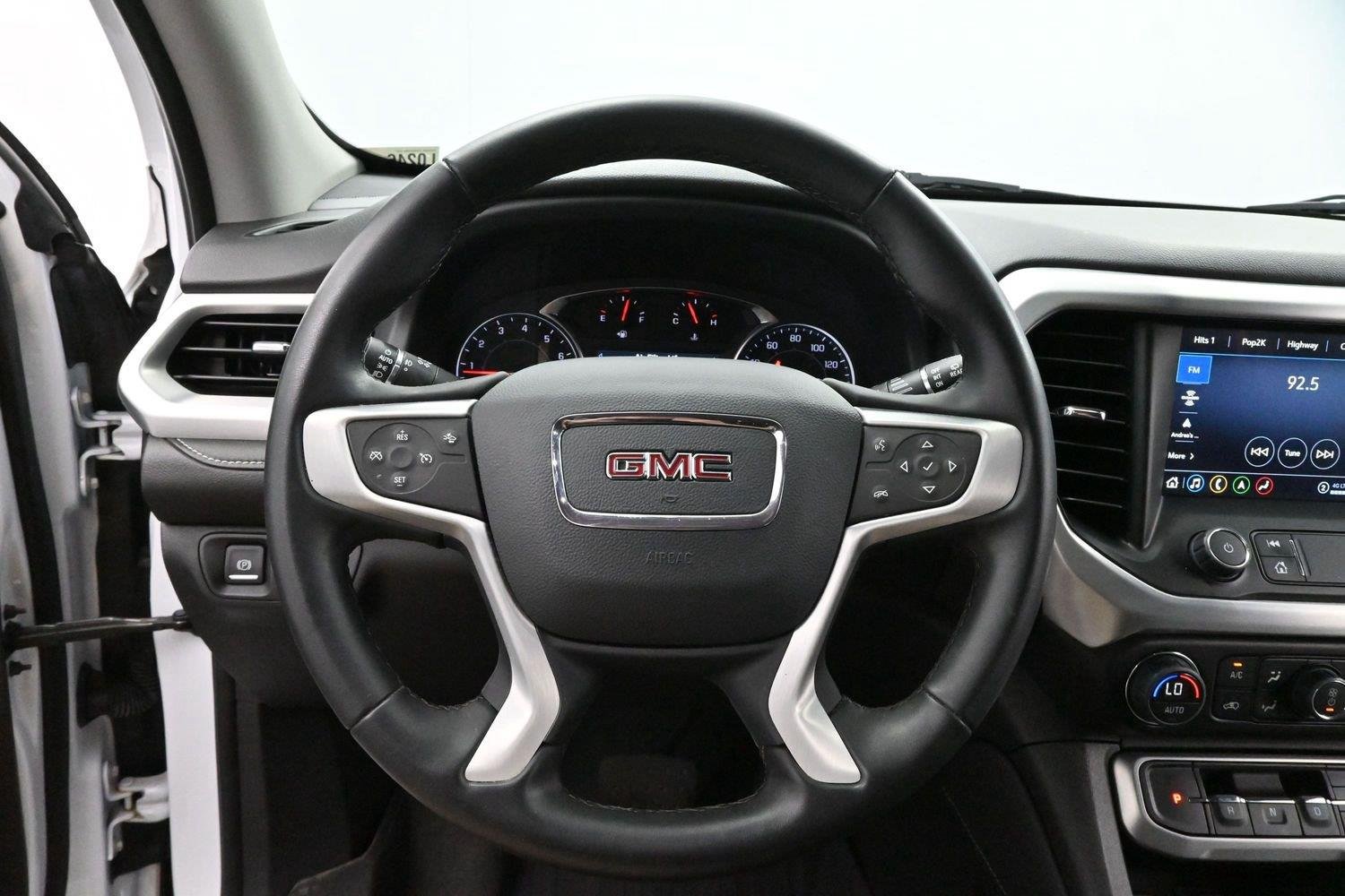 Used 2023 WHITE FROST TRICOAT GMC SLT image 15