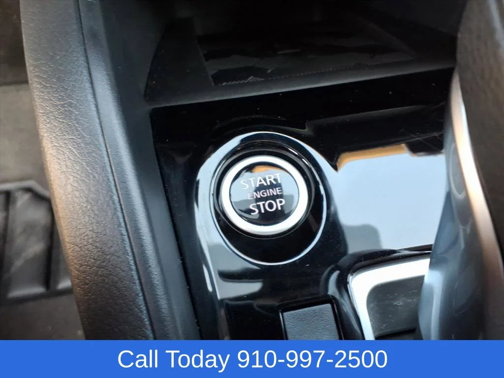 Used 2025 Gray Nissan 1.6 SR image 20