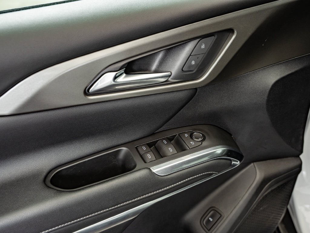 Used 2024 Summit White Chevrolet LS image 17
