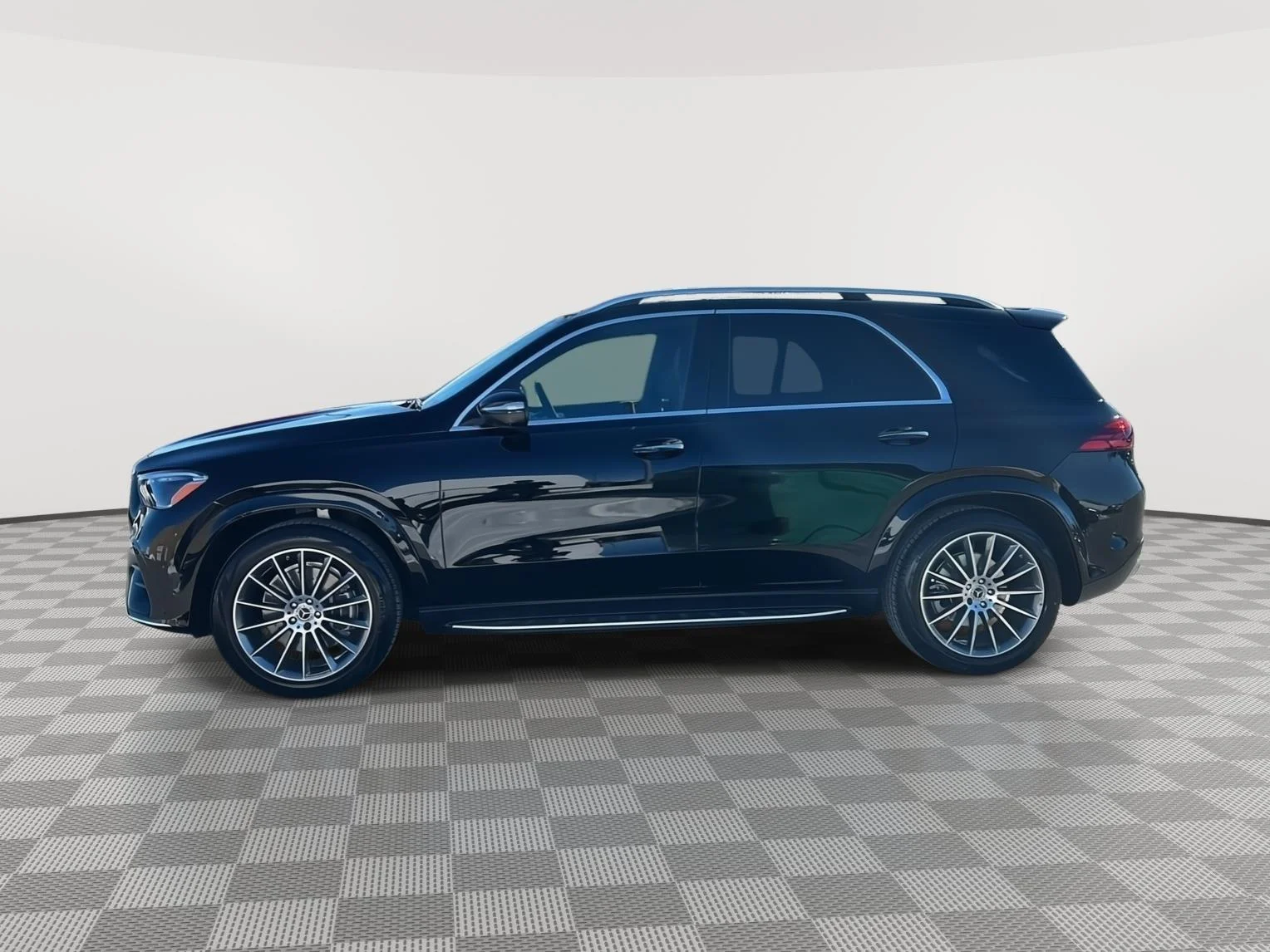 New 2026 BLACK Mercedes-Benz GLE 450 image 6