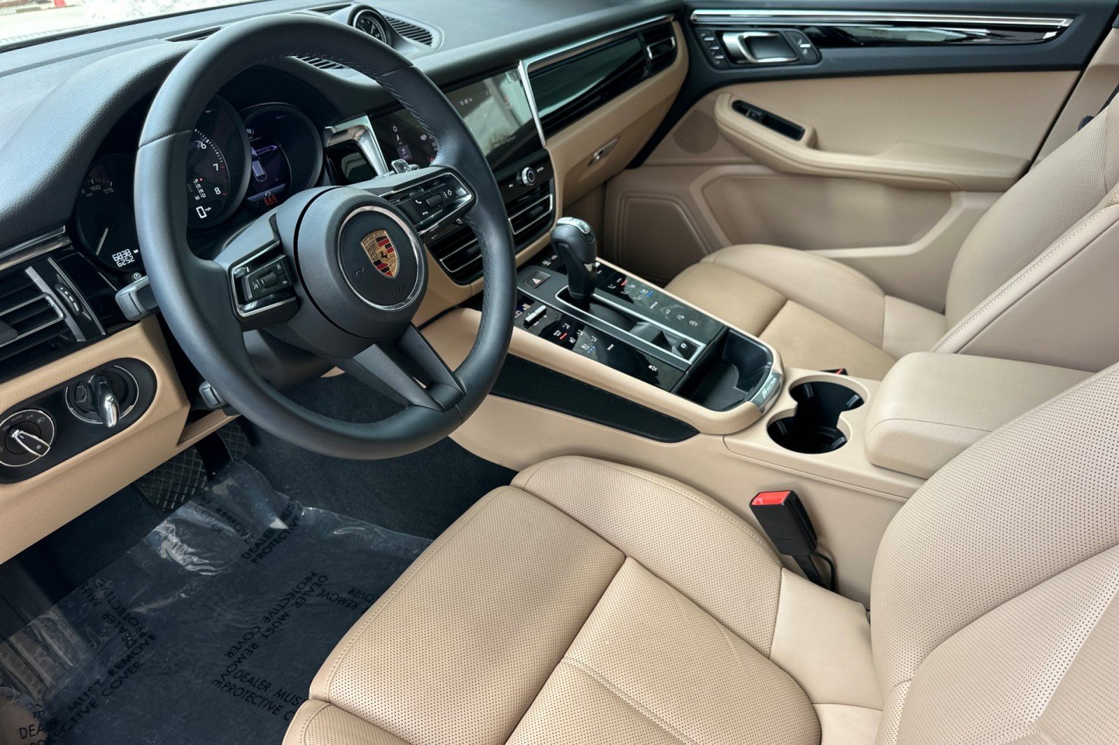 Used 2026 Carrara White Metallic Porsche  image 4