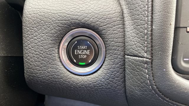 Used 2021 Gray GMC Denali image 40