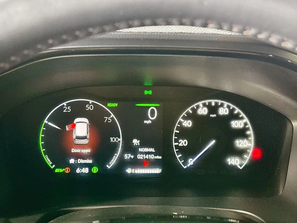 Certified Used 2024 Gray Honda Sport Touring image 15