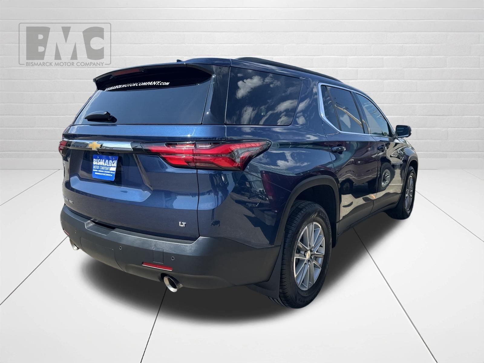 Used 2023 Blue Chevrolet LT image 3