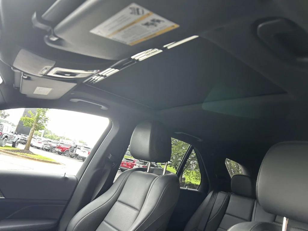Used 2020 Black Mercedes-Benz GLE 350 image 13