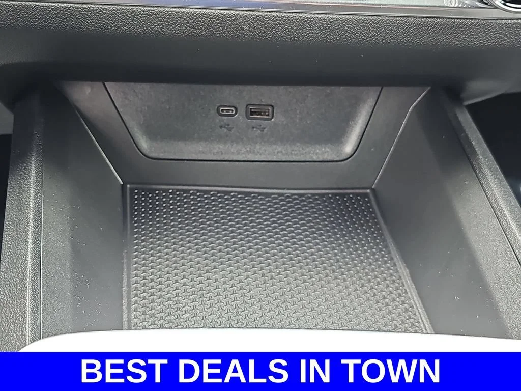 2026 Chevrolet Equinox LT - Photo 25