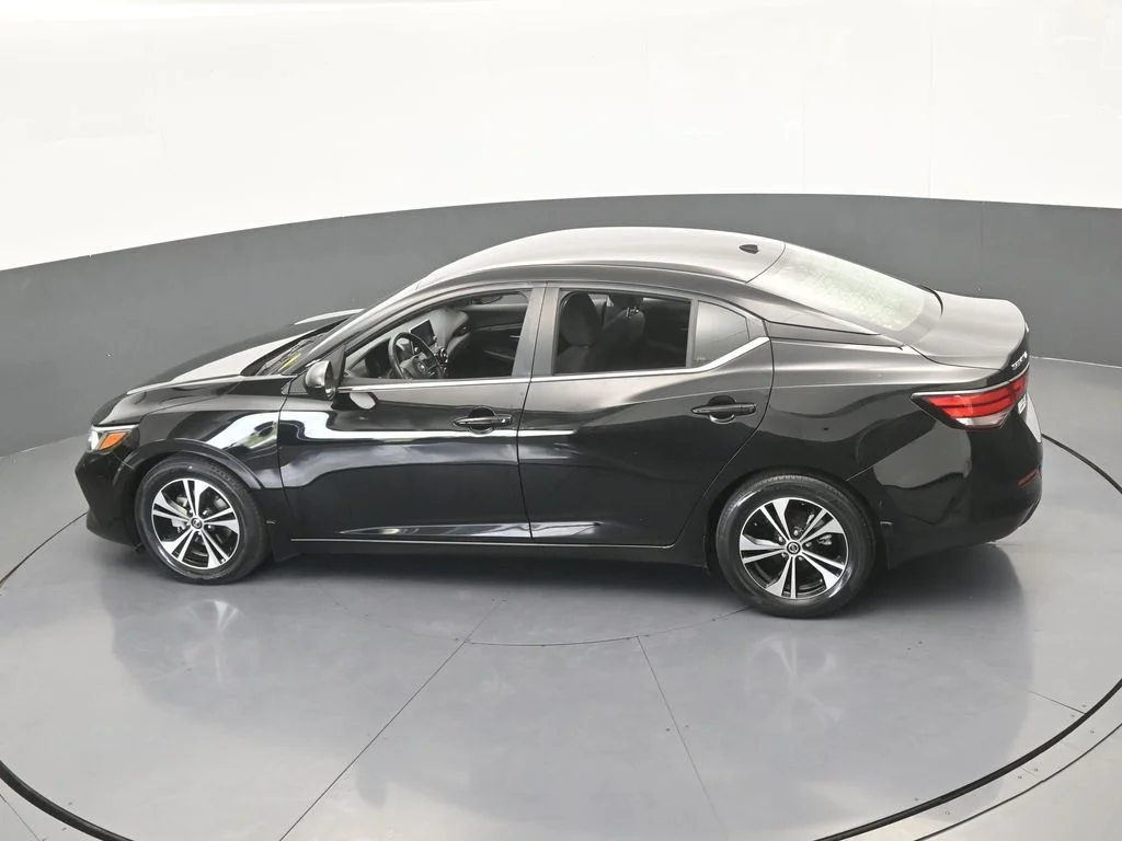 Used 2022 Super Black Nissan SV image 39