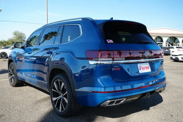 New 2025 R3R3 Mountain Lake Blue Volkswagen 2.0T SEL Premium R-Line image 11