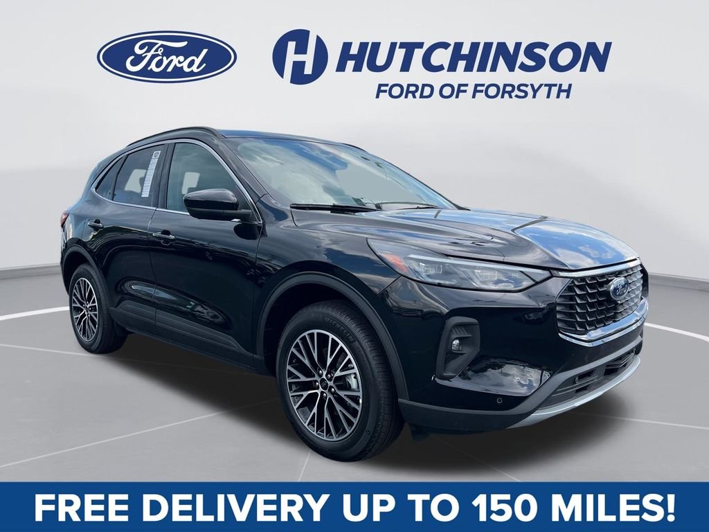 Agate Black Metallic 2026 Ford Escape Hybrid Plug-in SUV / Crossover Front-Wheel Drive