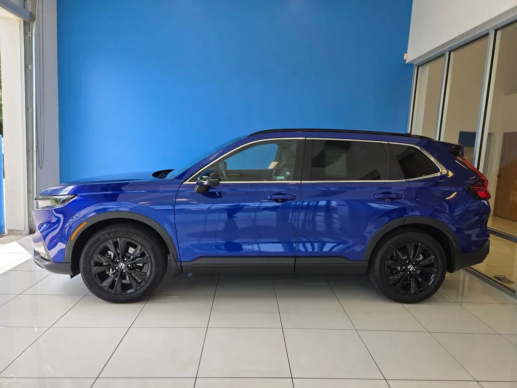 Certified Used 2025  Honda Sport Touring image 4