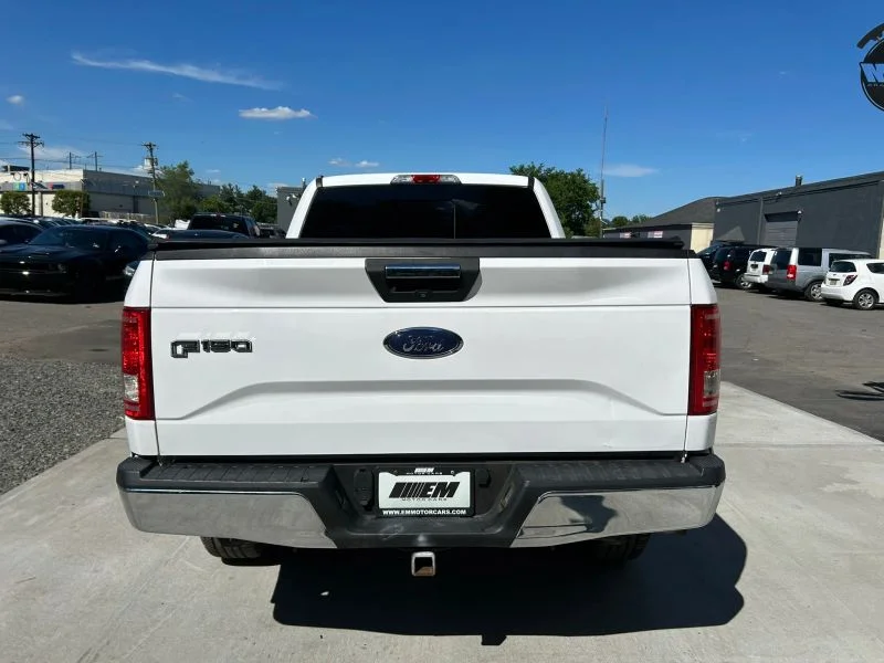 Used 2015 White Ford XLT Pickup 4D 6 1/2 ft image 45