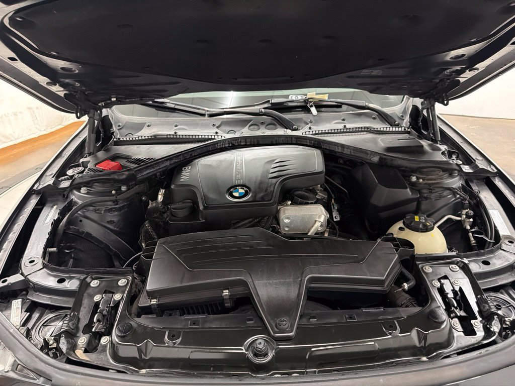 Used 2015 Black BMW 328i image 33