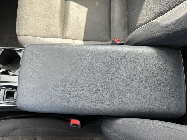 Used 2025 White Toyota LE image 23