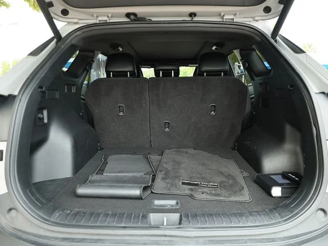 Used 2023 Wolf Gray Kia X-Line image 28