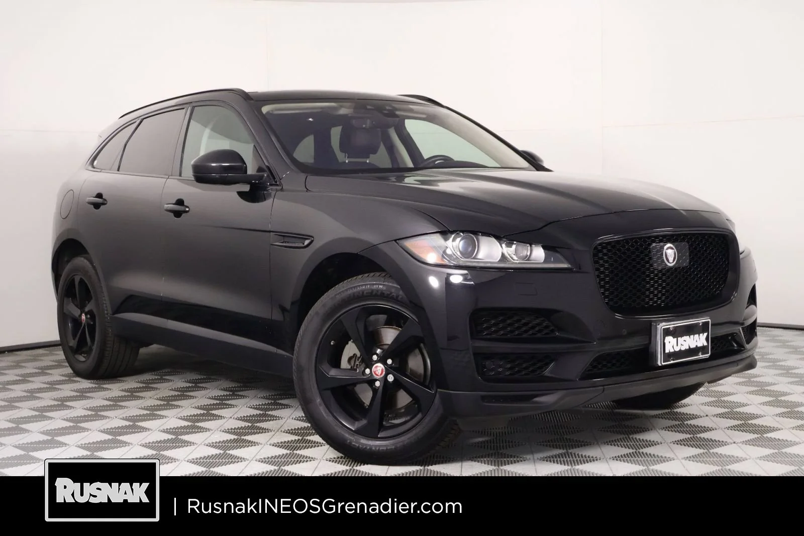 2019 Jaguar F-Pace