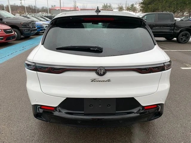 2026 Alfa Romeo Tonale Sprint - Photo 4