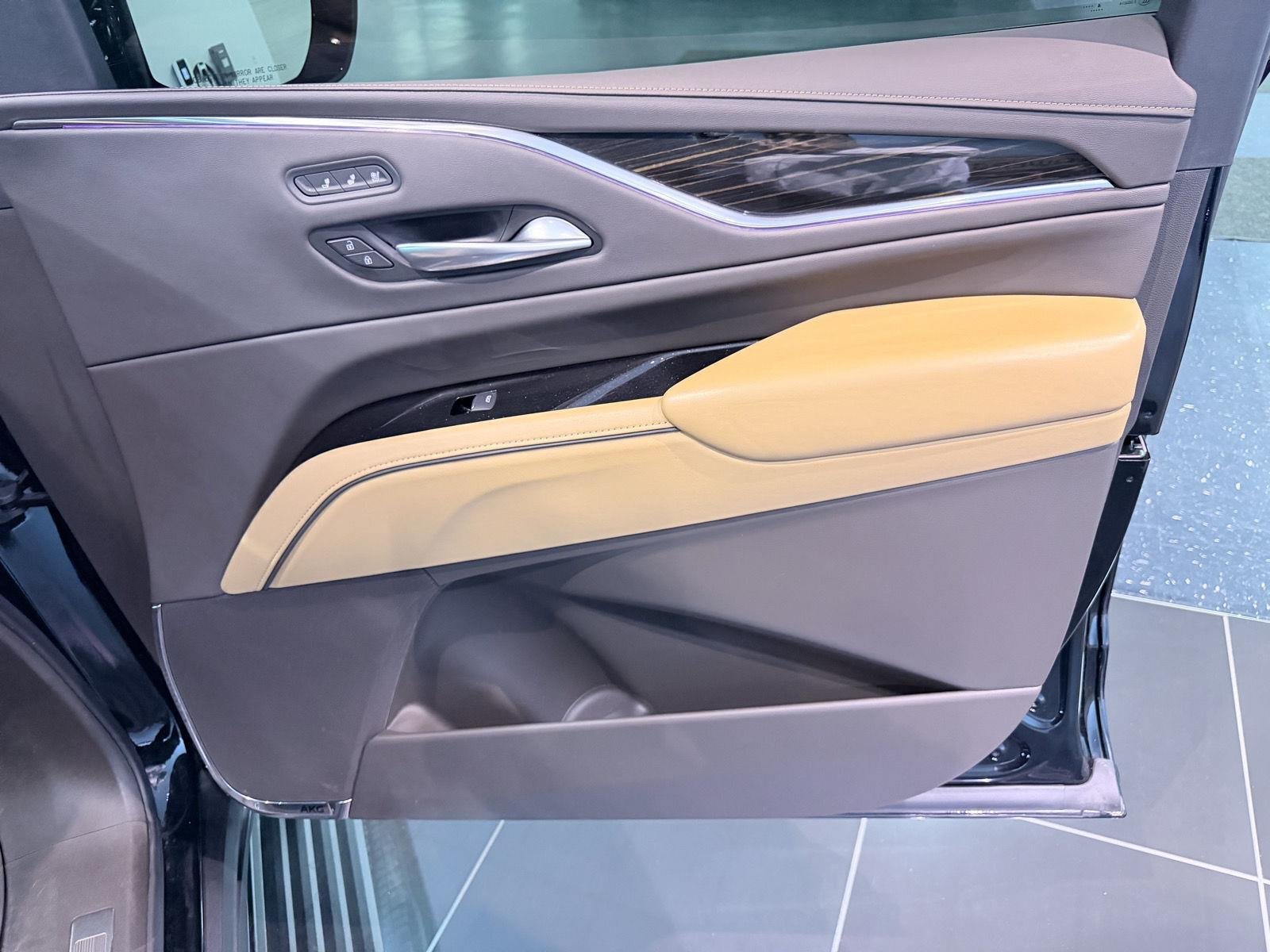 2024 Cadillac Escalade Sport - Photo 34
