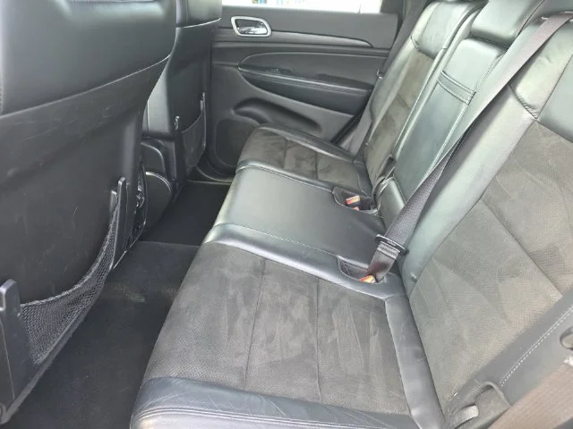 Used 2021 Gray Jeep Laredo X image 14
