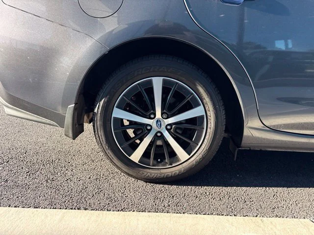 Used 2019 Gray Subaru 2.0i Premium image 9