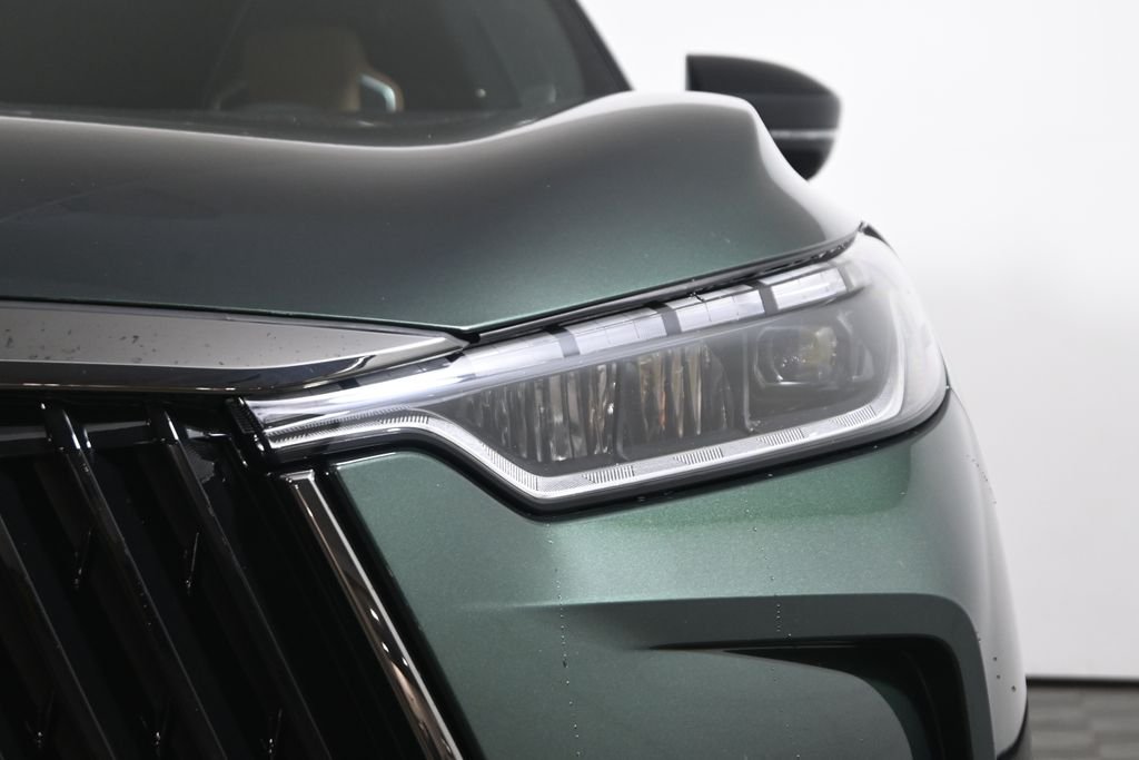 New 2027 DEEP EMERALD INFINITI Autograph AWD image 11