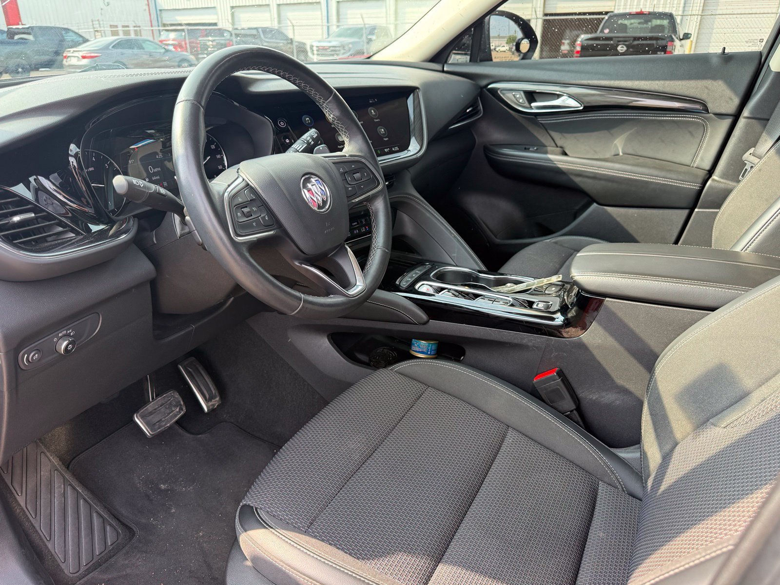 Used 2023  Buick Preferred image 10