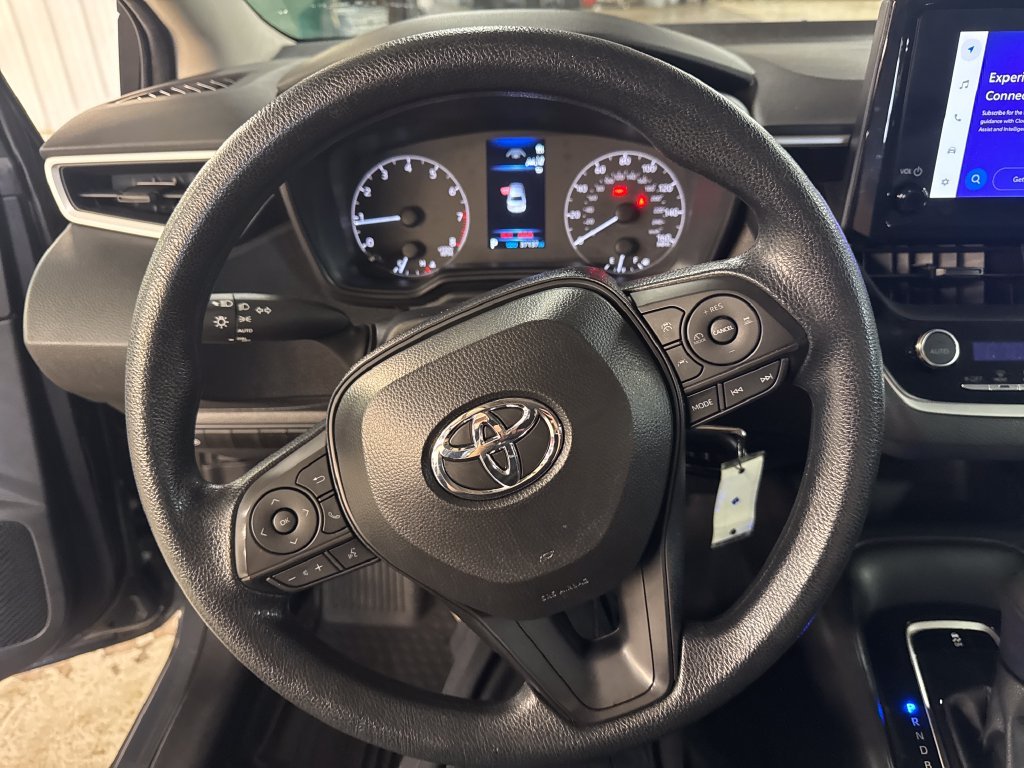 Certified Used 2025  Toyota LE image 19