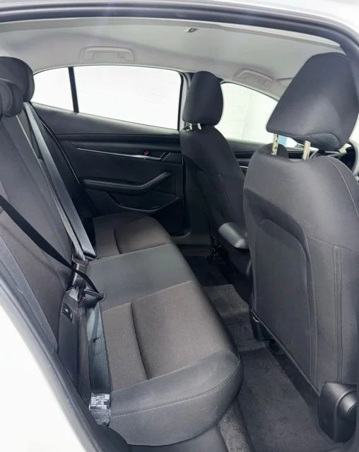 2025 Mazda Mazda3 10