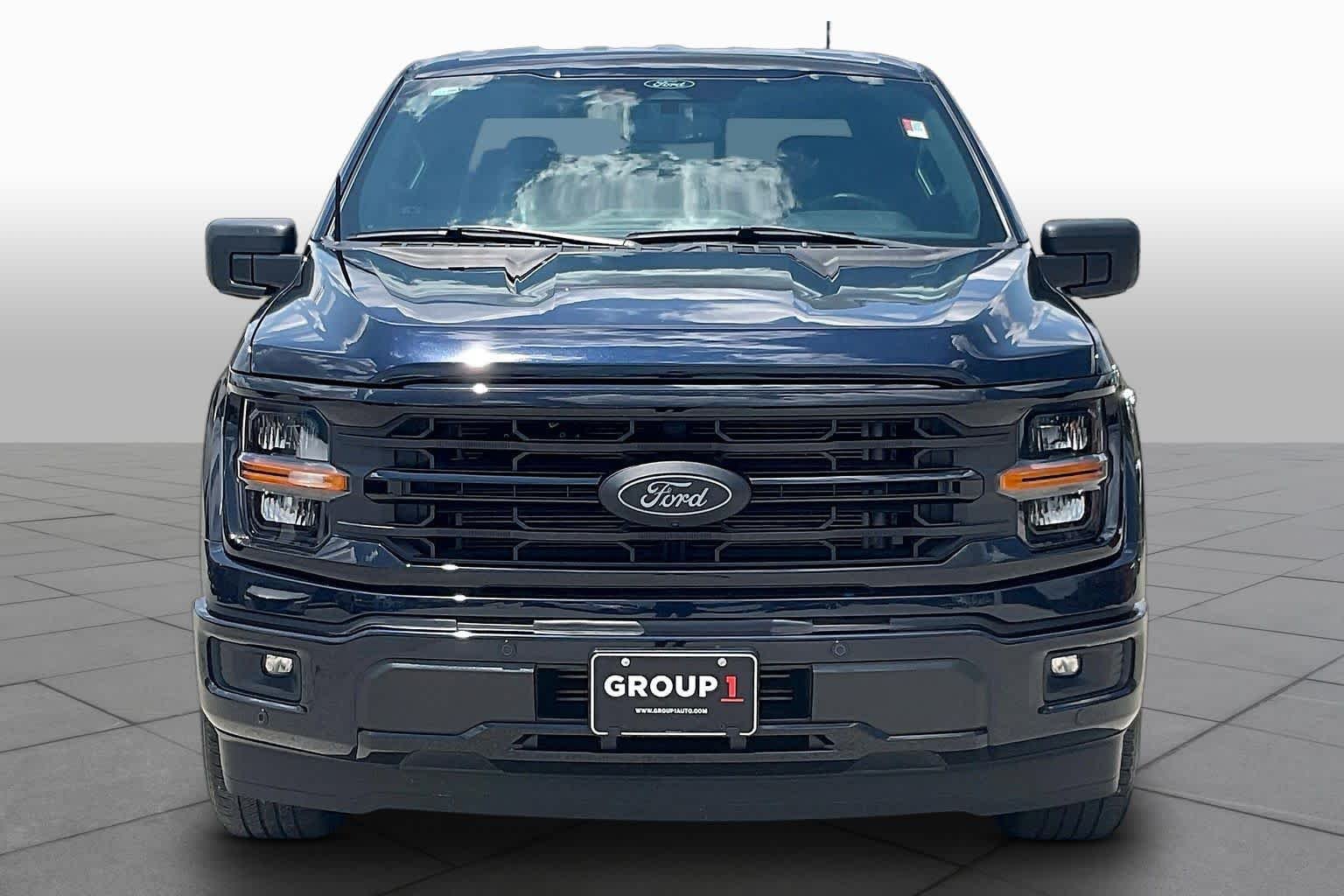 Used 2024 Antimatter Blue Ford XLT image 4
