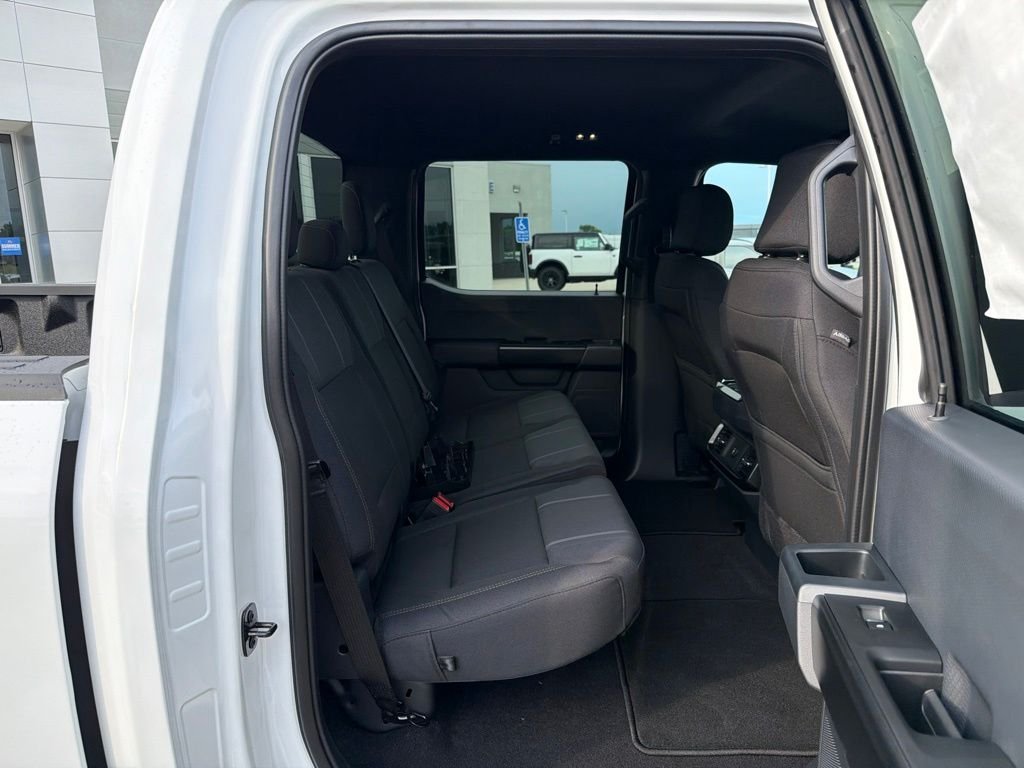 New 2026 Oxford White Ford STX® image 17