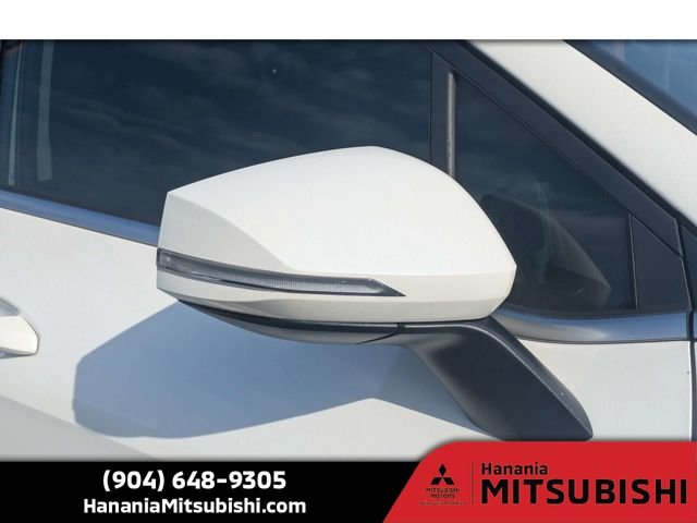 Used 2023 White Kia EX image 10