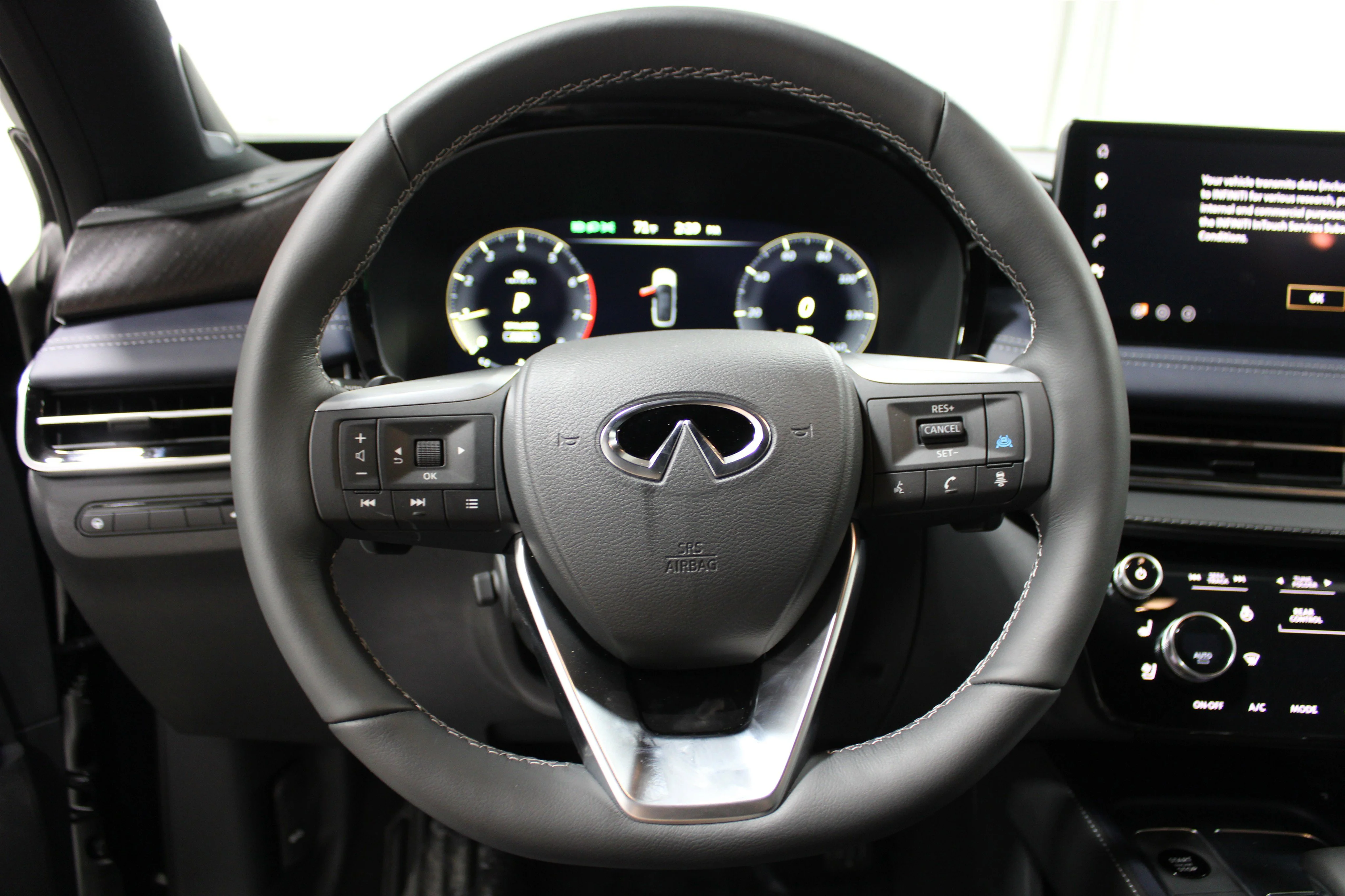 2026 INFINITI QX60 LUXE - Photo 9