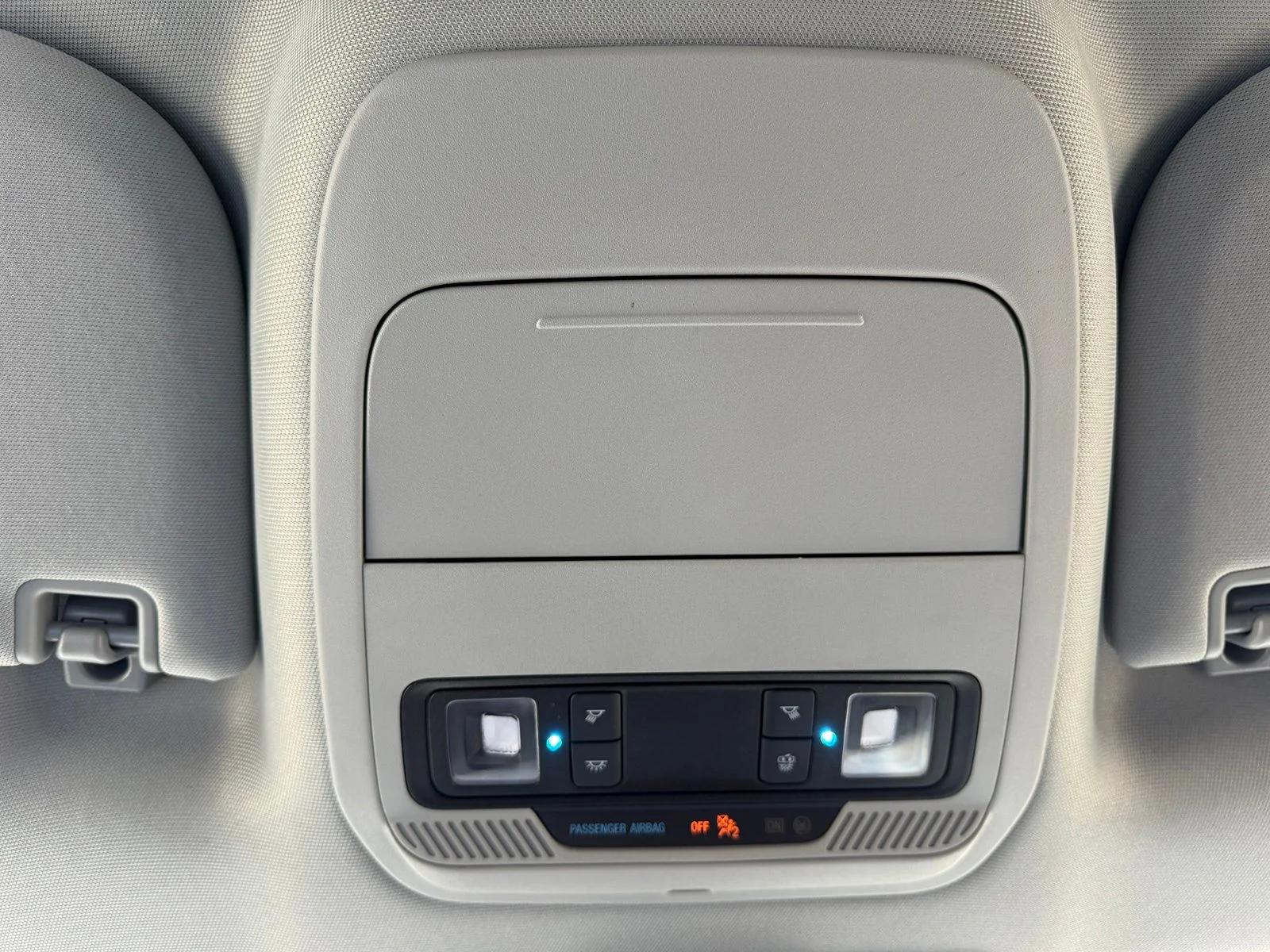 Certified Used 2024 Avalanche Ford XLT image 24