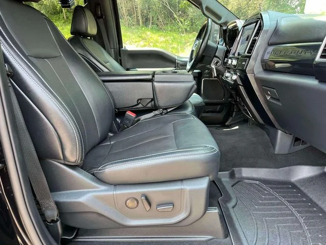 Used 2022 Black Metallic Ford Lariat Eclipse by Sherrod image 24