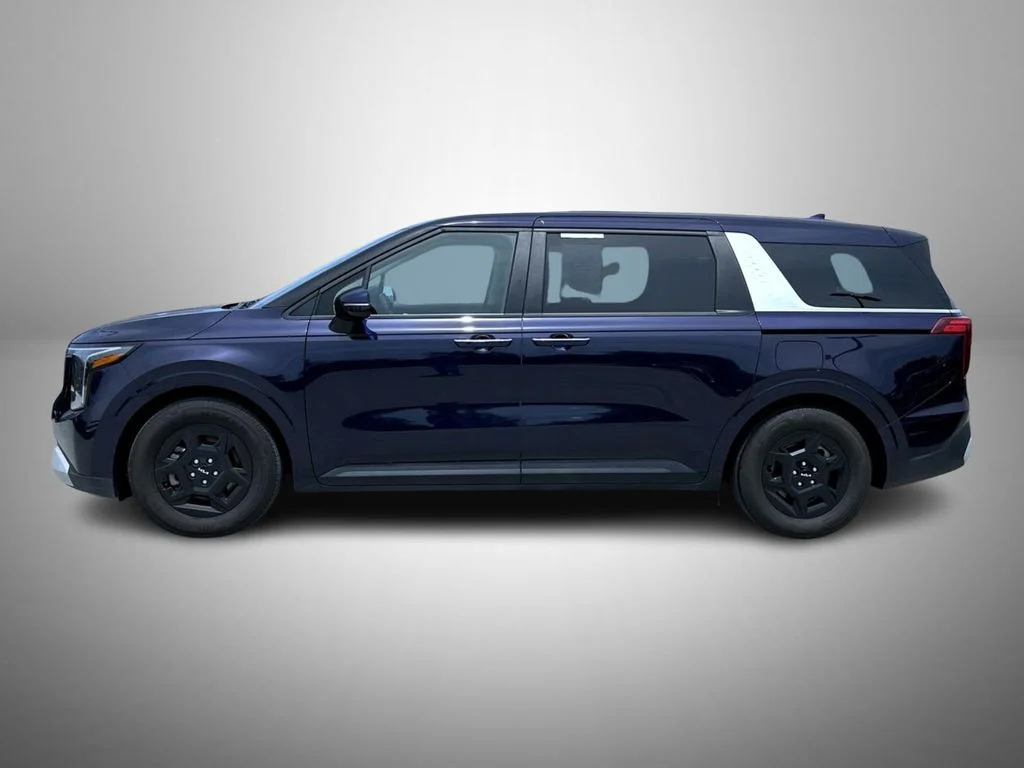 Used 2025 Blue Kia LXS image 8