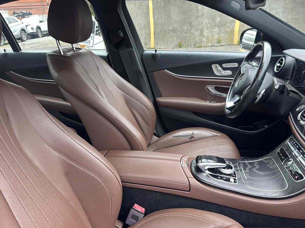 Used 2018 Black Mercedes-Benz 4MATIC® image 14