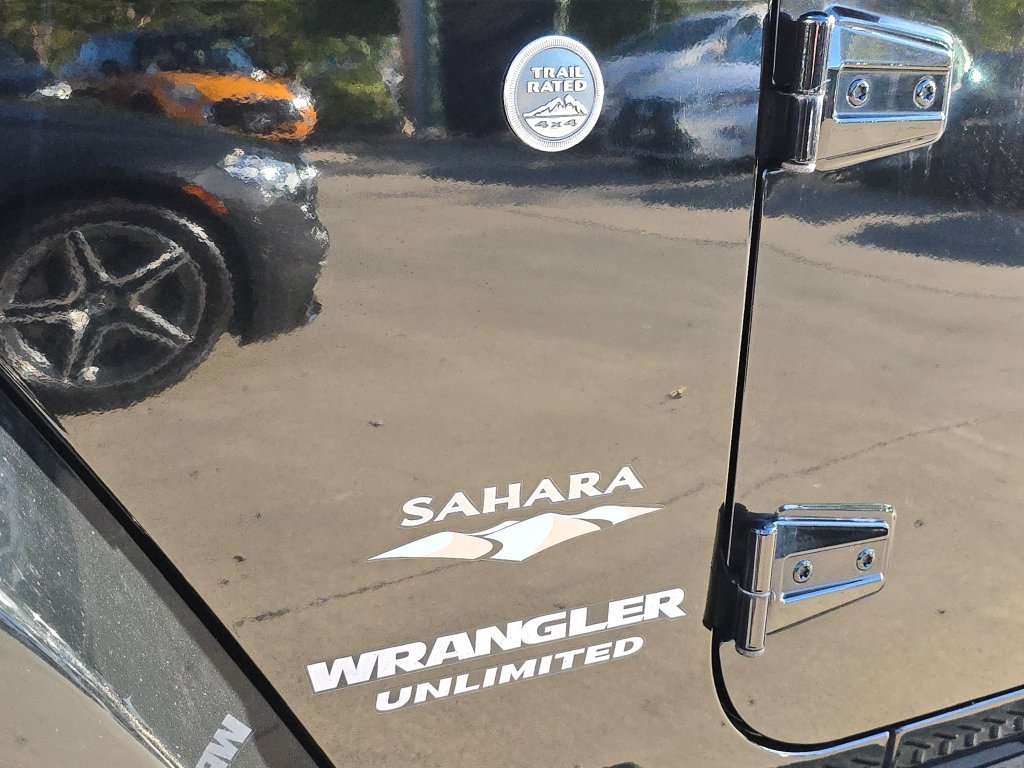 Used 2015 Black Jeep Unlimited Sahara image 36