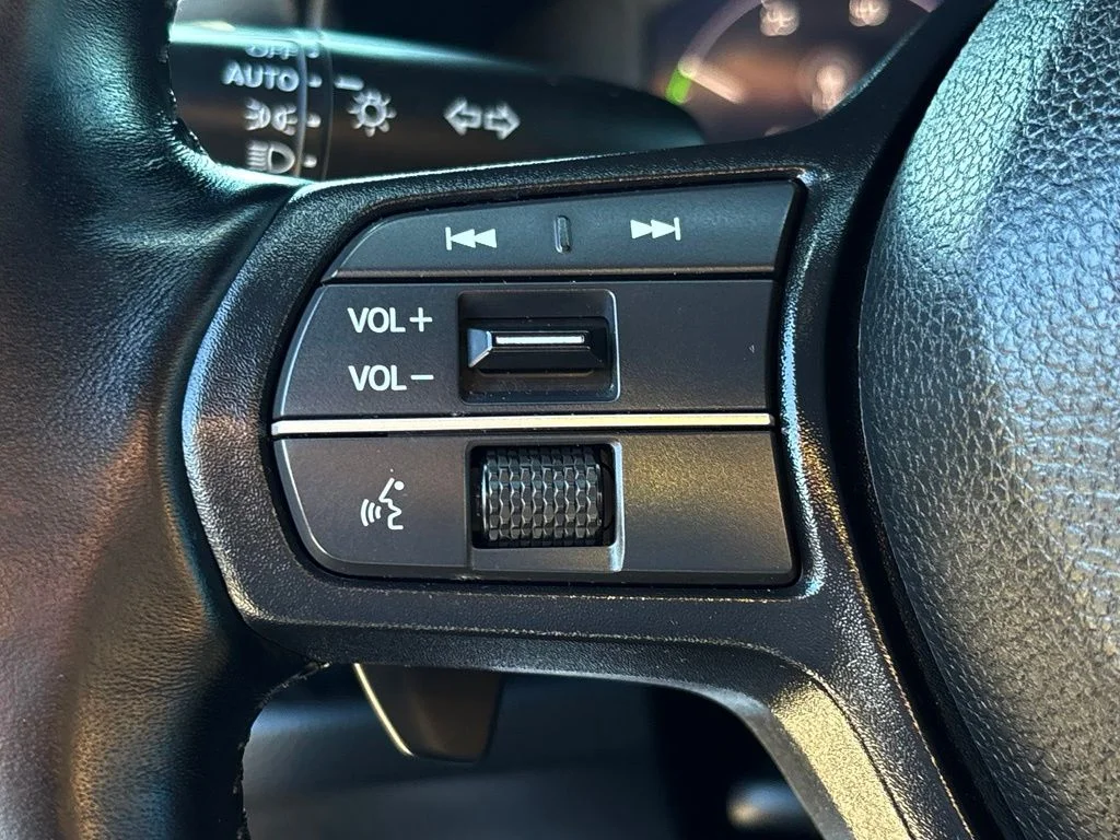 Used 2025 Gray Honda Sport-L image 16