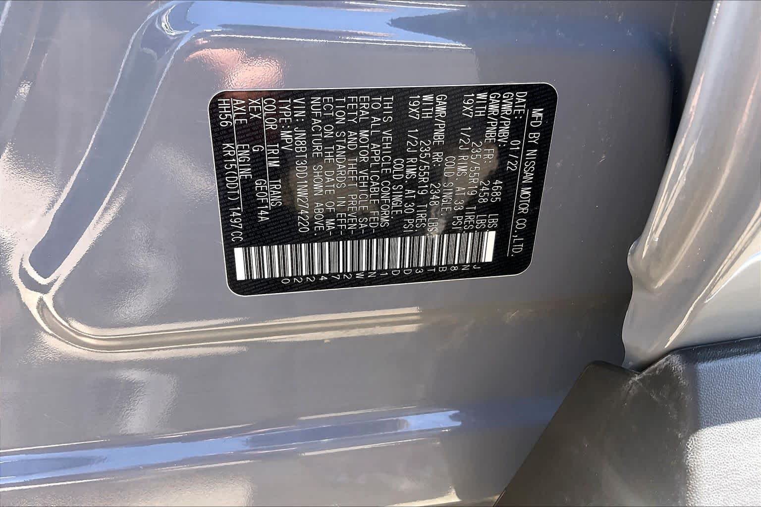 Used 2022 Boulder Gray Pearl/Super Black Nissan Platinum image 31
