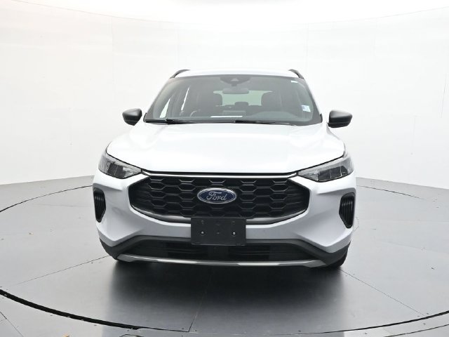 Used 2025 Silver Metallic Ford ST-Line image 2