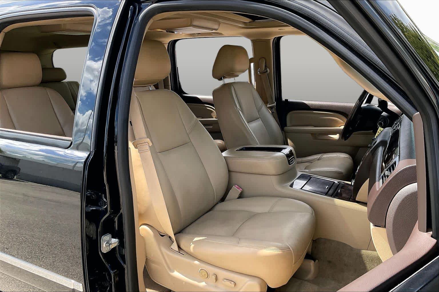 Used 2014 ONYX BLACK GMC Denali image 8