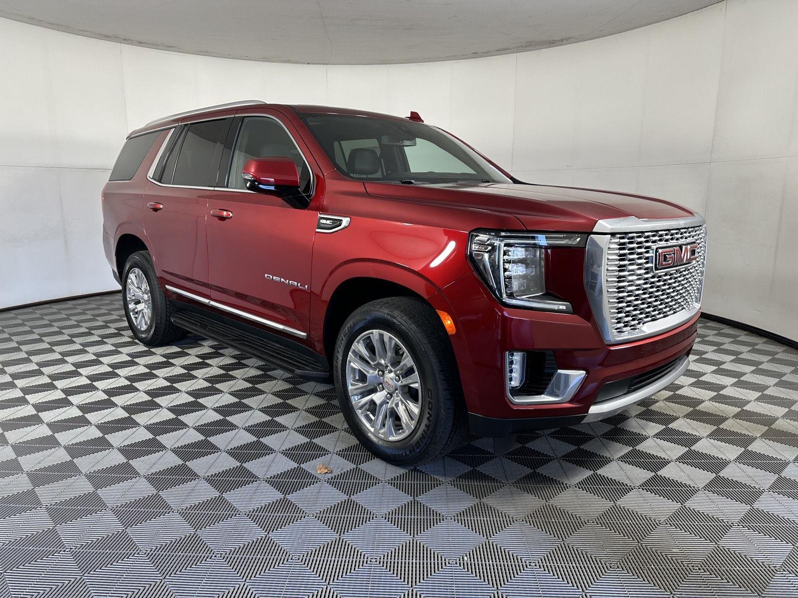 Used 2022 Cayenne Red Tintcoat GMC Denali image 21