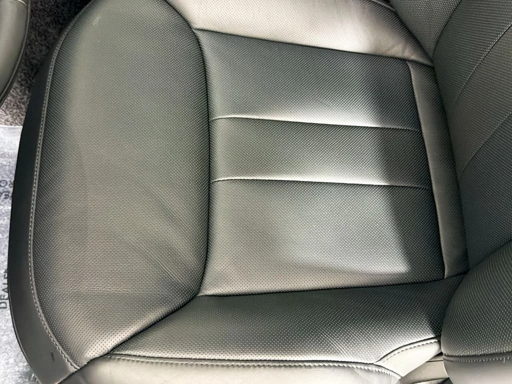 Used 2026 Black Land Rover Autobiography image 20