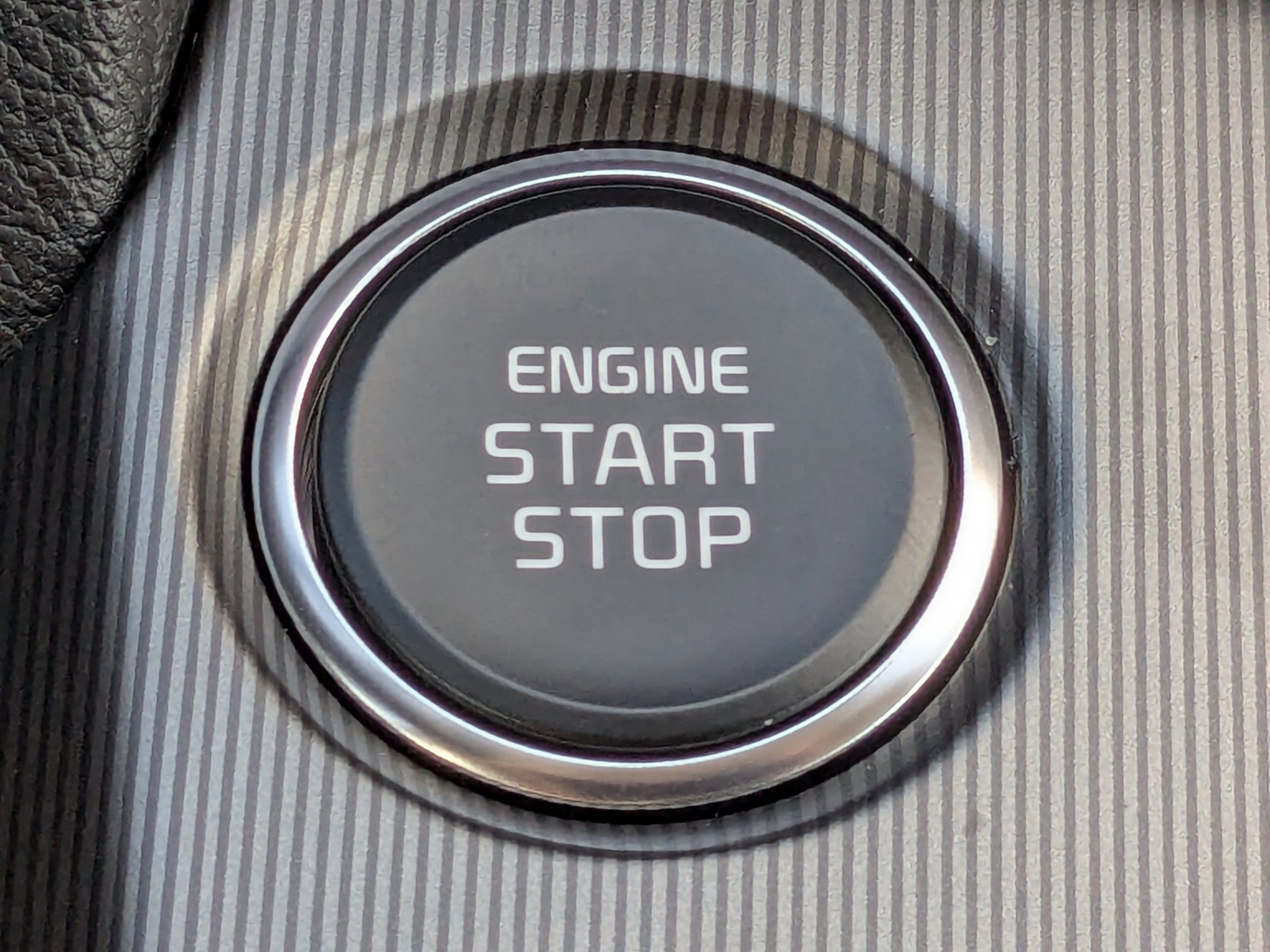New 2026 Glacial White Pearl Kia SX Prestige image 37