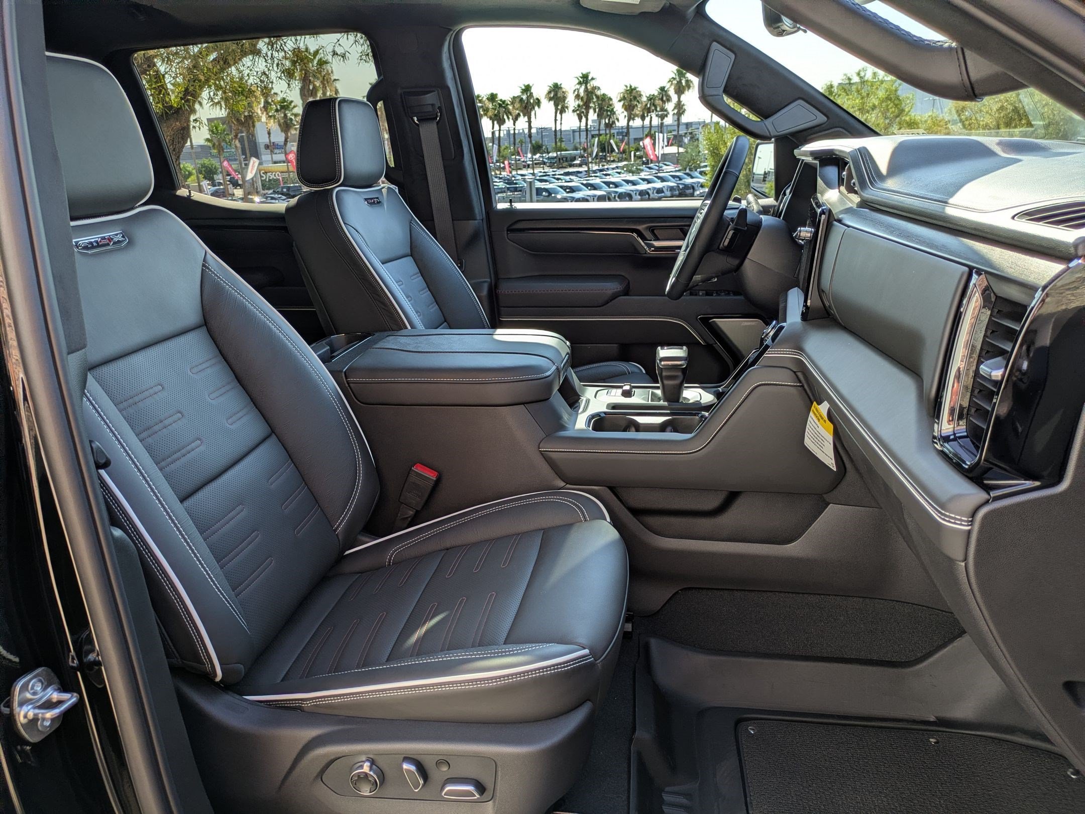 2026 GMC Sierra 1500 AT4X - Photo 30